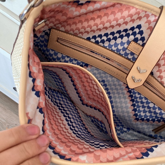 Love Stella & Dot large bag - Picture 5 of 9